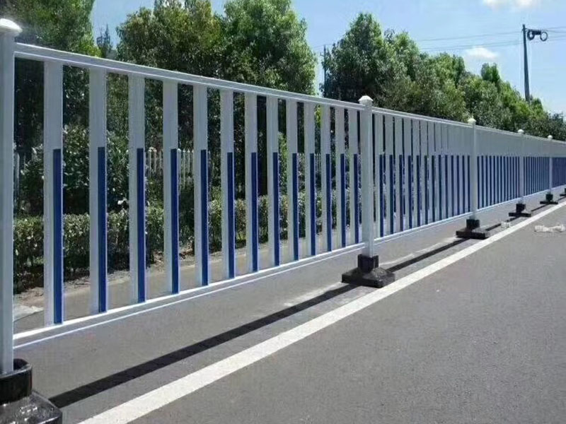 道路護欄